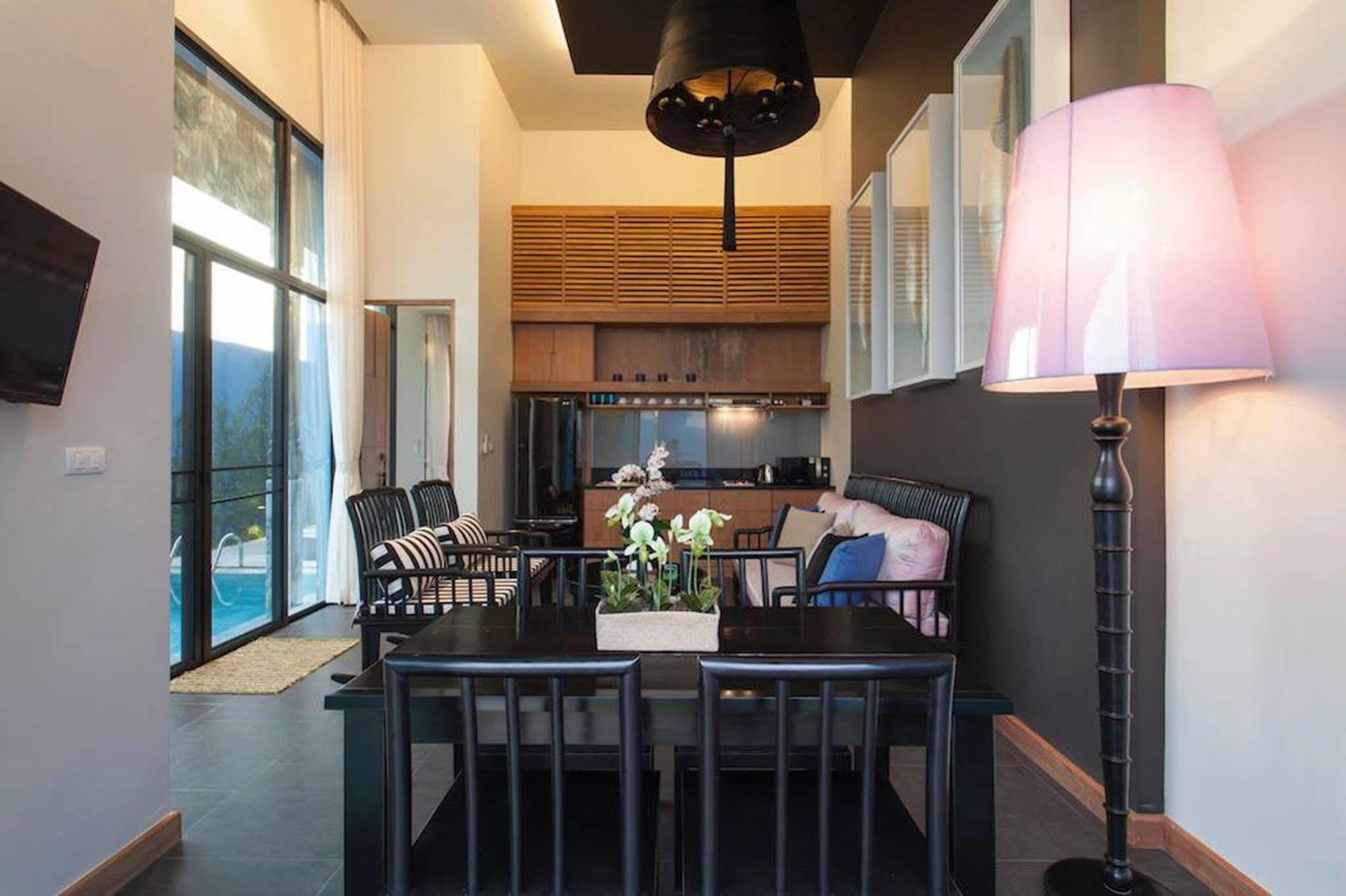 Wings Phuket Villa By Two Villas Holiday Bagian luar foto